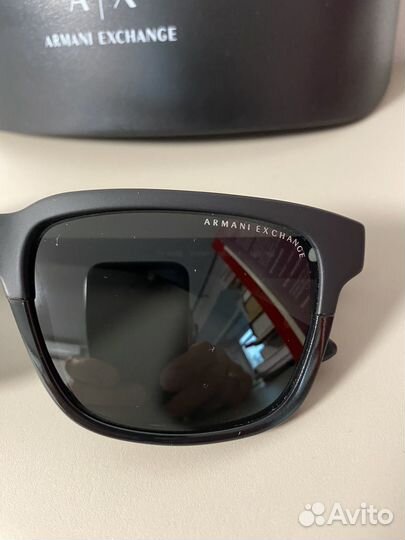 Солнцезащитные очки Armani Exchange OAX4026S