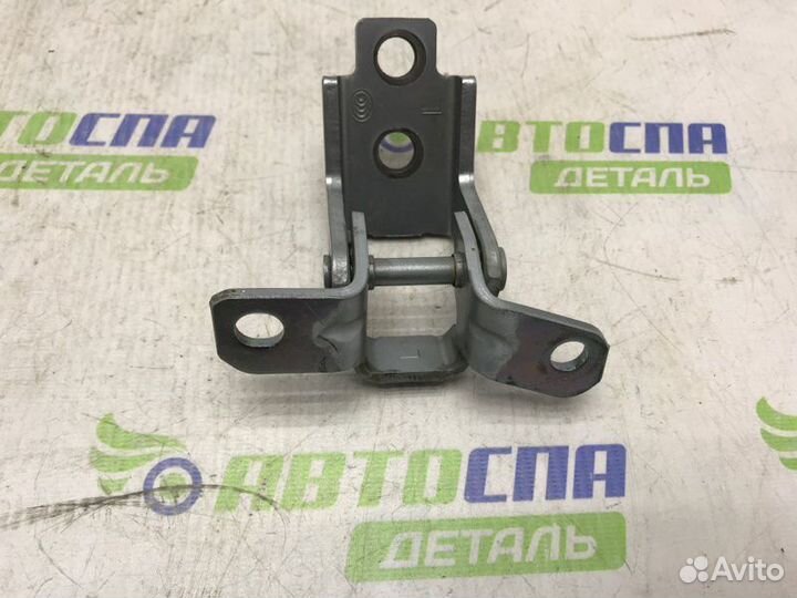 Петля двери передняя левая Mazda 3Bp хетчбек 5D