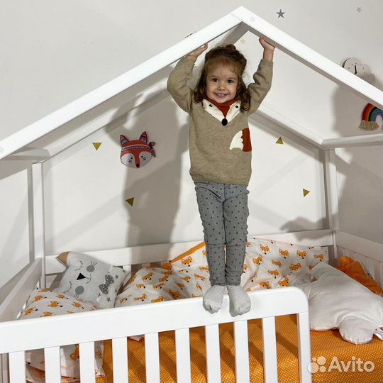 Детская кровать домик