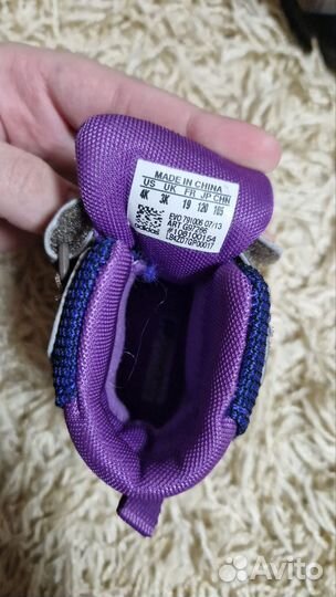 Ботинки adidas для девочки