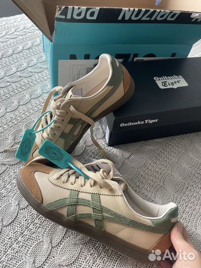 Кроссовки onitsuka tiger