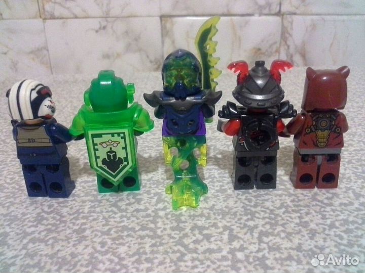 Lego минифигурки оригинал