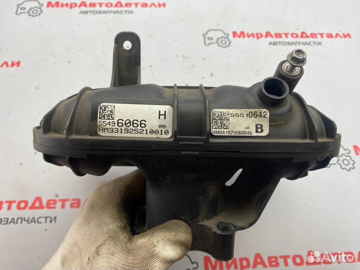 Впускной коллектор Buick Encore GX 2020 55496066