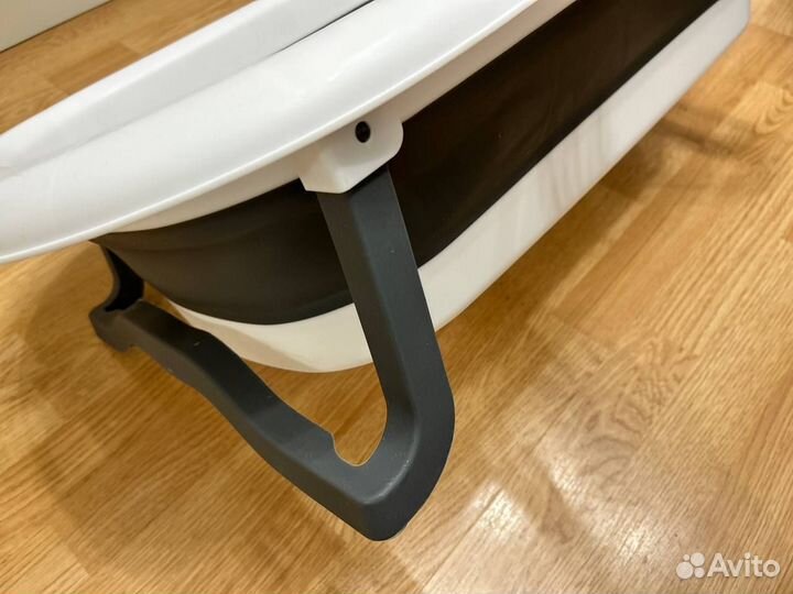 Ванночка для купания новорожденного складная