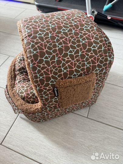 Домик-лежанка для животных