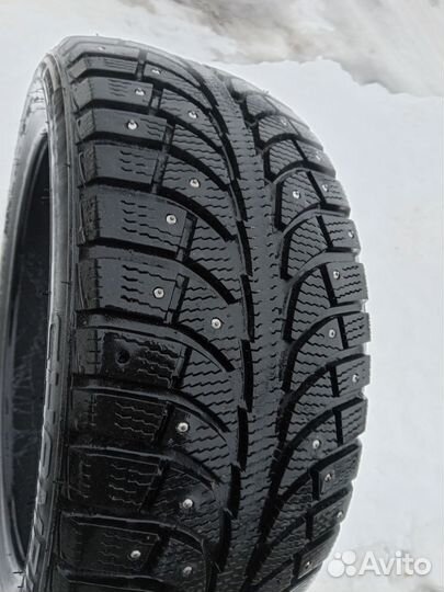 GT Radial Champiro IcePro 225/45 R17 94T