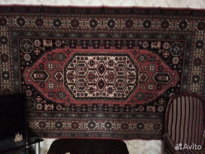 Ковер шерстяной