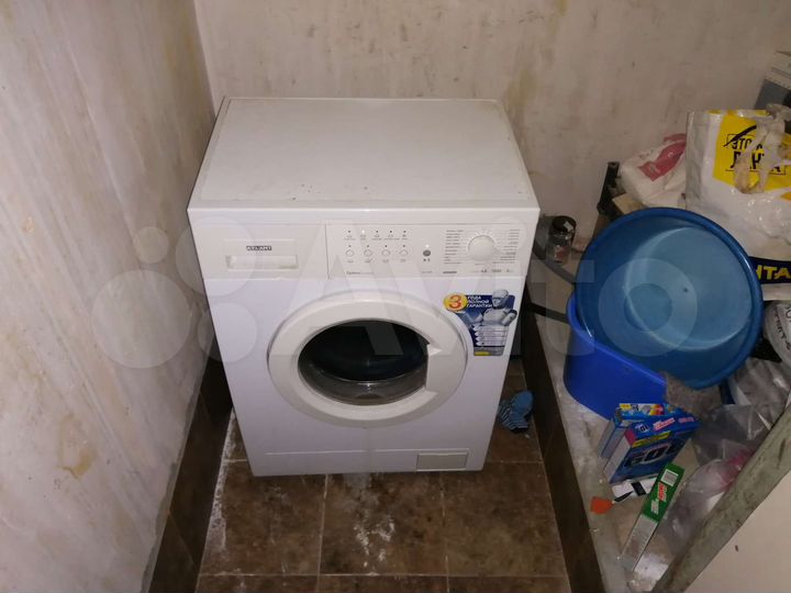 Комната 12 м² в 6-к., 2/3 эт.