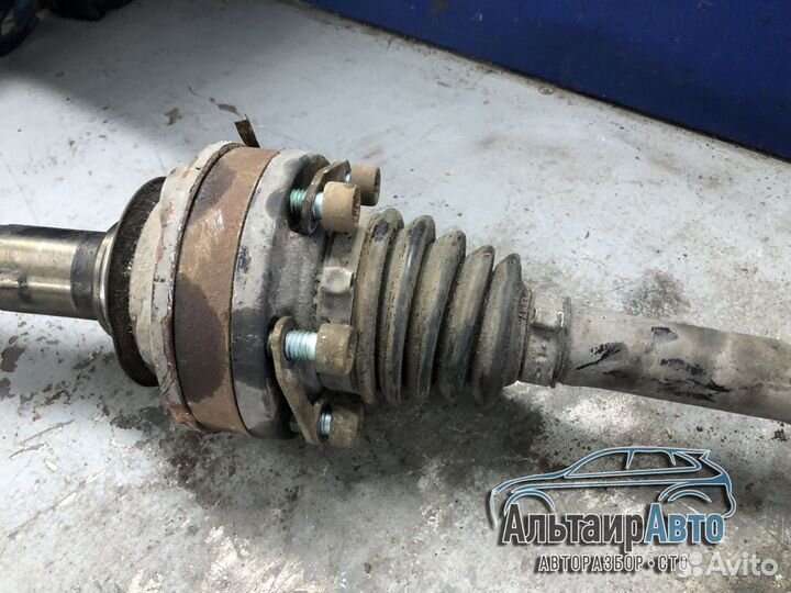 Задний привод на Volkswagen Touareg 1