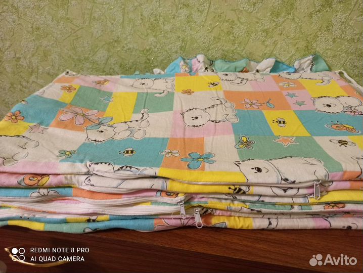 Бортики в кроватку