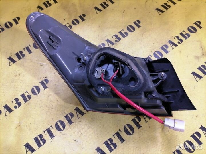 Фонарь задний правый внешний Lexus Es350 2006-2012