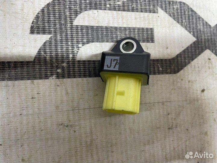 Датчик Lexus Rx4 Rx200T Rx300 Rx350 Rx450H