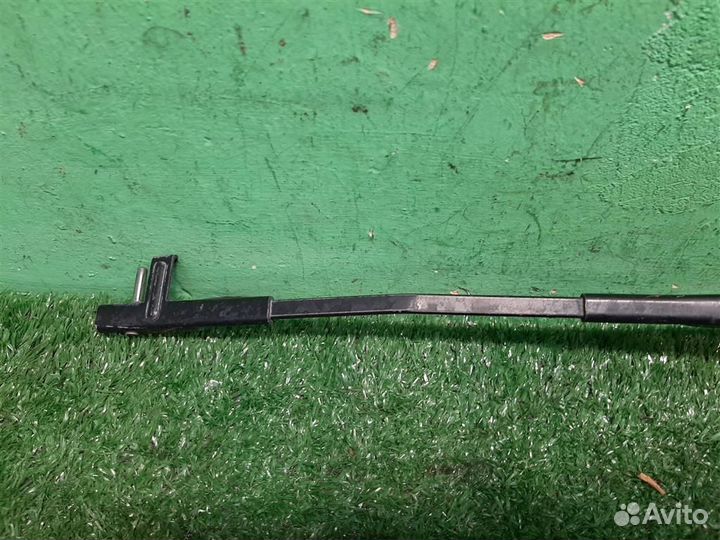 Поводок стеклоочистителя левый Mazda 3 (BK) 2005