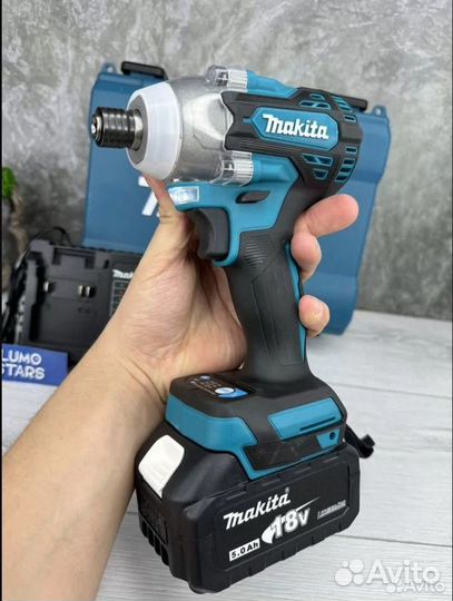 Винтоверт аккумуляторный Makita 18В