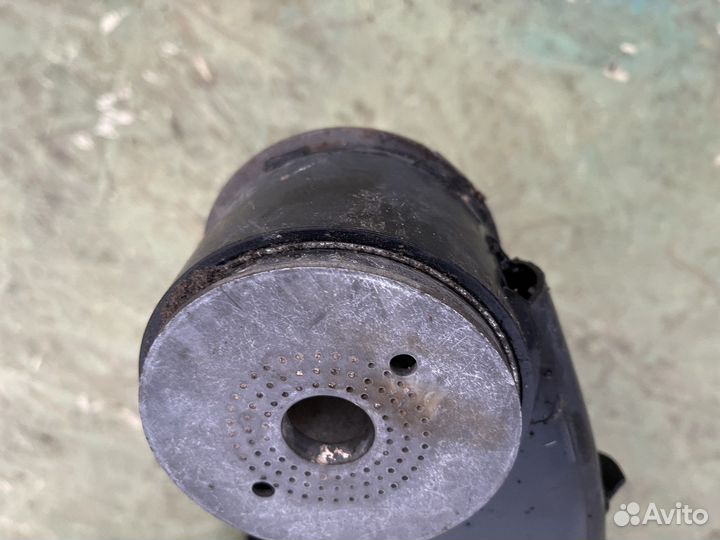 Балка подрамник задний Сайлентблок VW Touareg