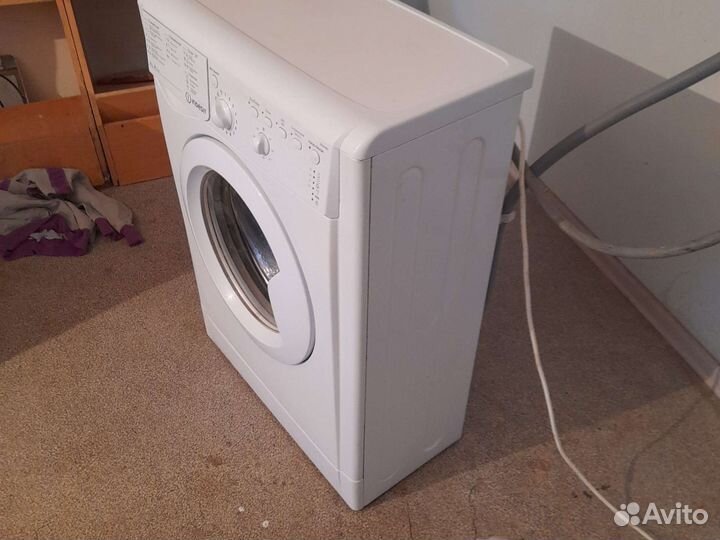 Узкий Индезит 4кг глубина 33см Рабочий Гарантия