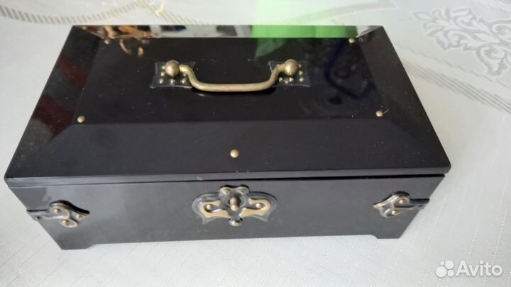 Музыкальная шкатулка