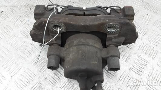 Суппорт тормозной передний левый ford focus 3 (3UK