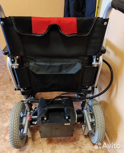 Инвалидная коляска с электроприводом