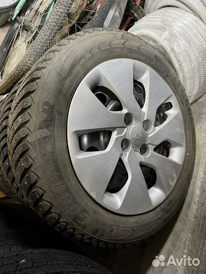 Goodyear Ultra Grip Ice Arctic 2 185/65 R15