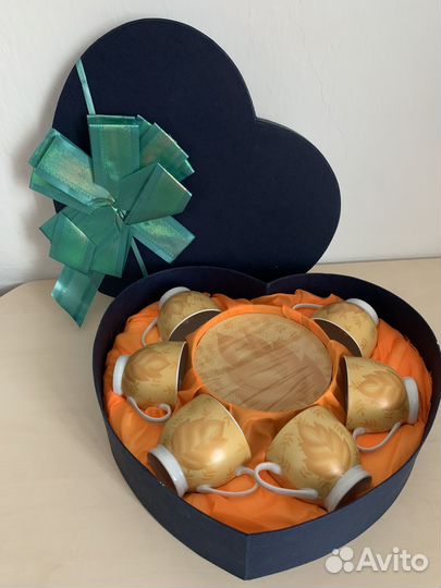 Чайный сервиз на 6 персон