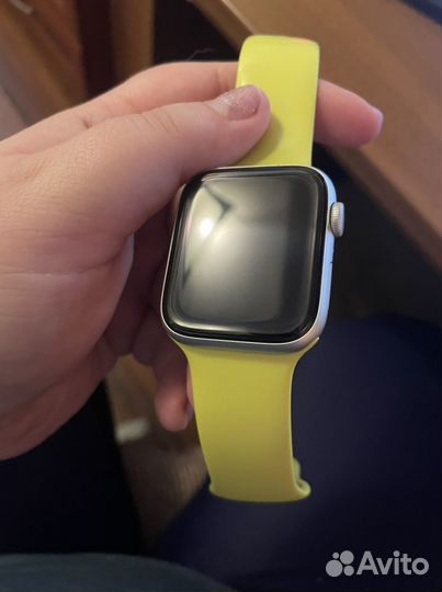 Apple watch se gen 1 44мм