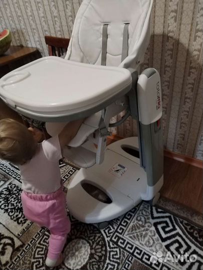 Стульчик для кормления(качель) peg perego tatamia