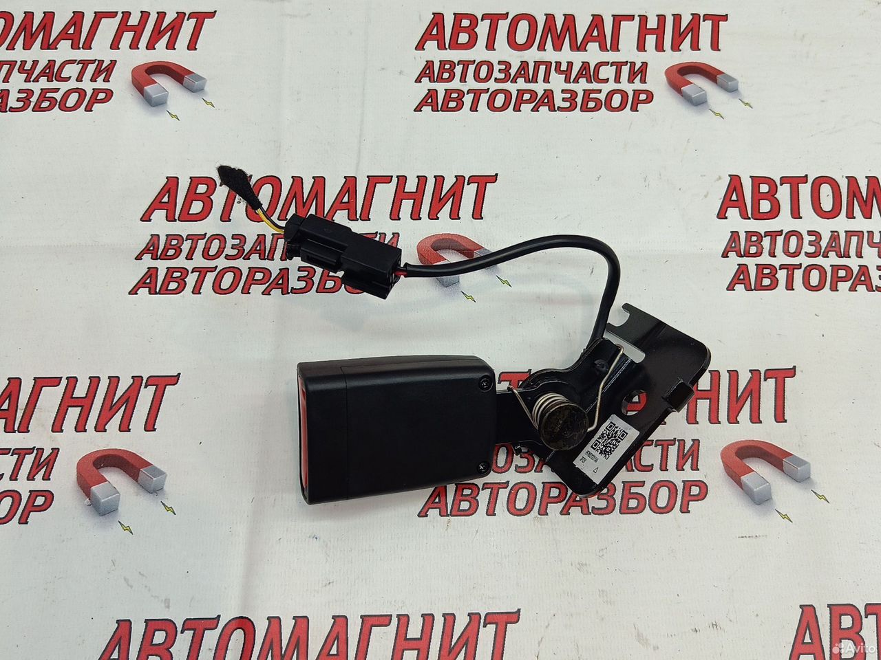 Замок ремня безопасности Voyah Free