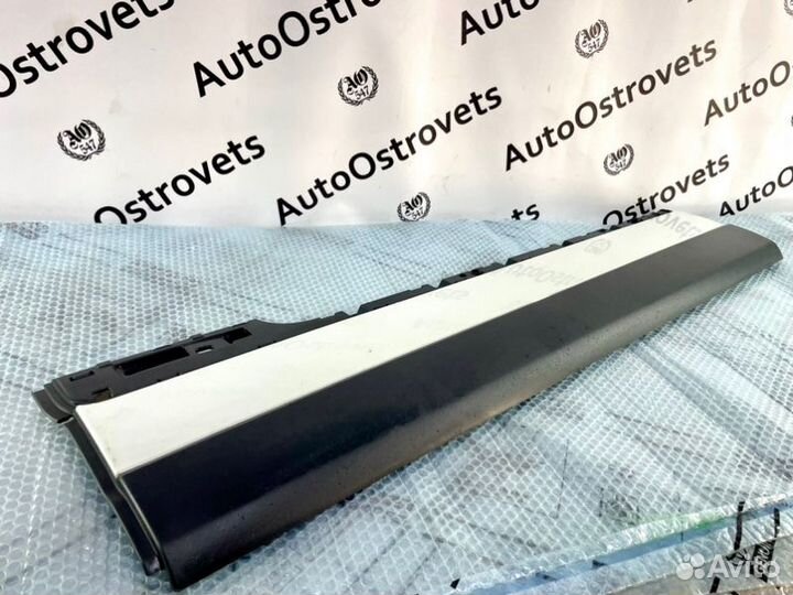 Накладка двери передняя левая Range Rover Vogue