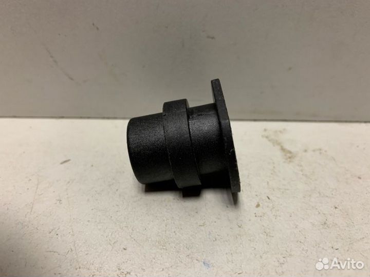 Пробка фланца охлаждающей жидкости Volkswagen Golf