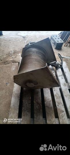 Лебедка гидравлическая