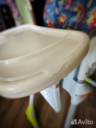 Стульчик для кормления Chicco easy polly