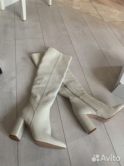 Молочные сапоги Zara кожа 37 размер