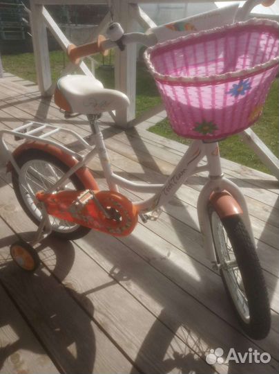 Детский велосипед для девочки 4-7 лет