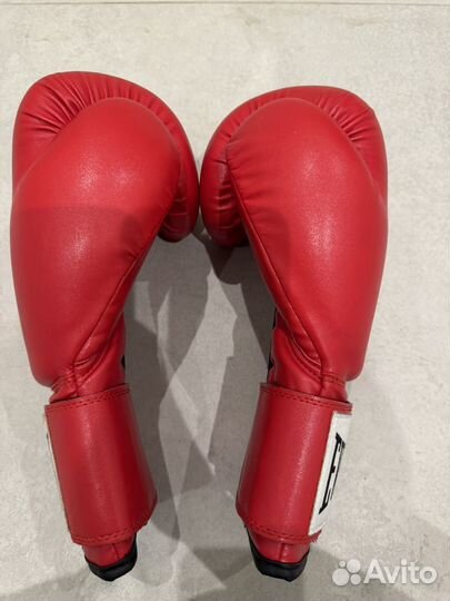 Боксерские перчатки 12 oz