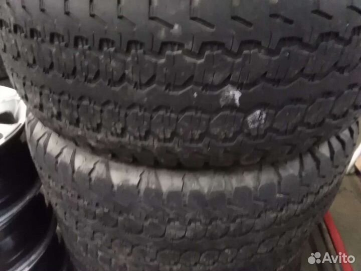 Goodyear Wrangler AT/SA 265/65 R17