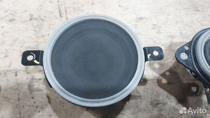 Динамики JBL в торпеду Kia Optima 3 TF