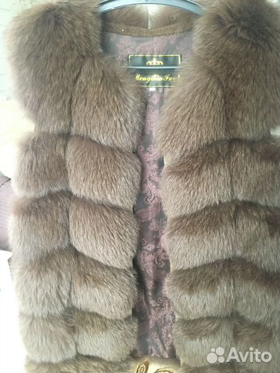 Песцовая жилетка 46 размер