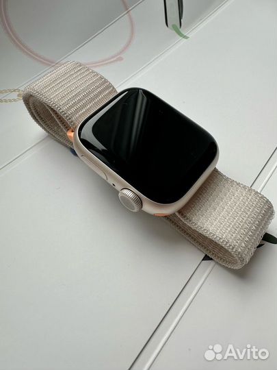 Apple Watch S9 Starlight 41mm