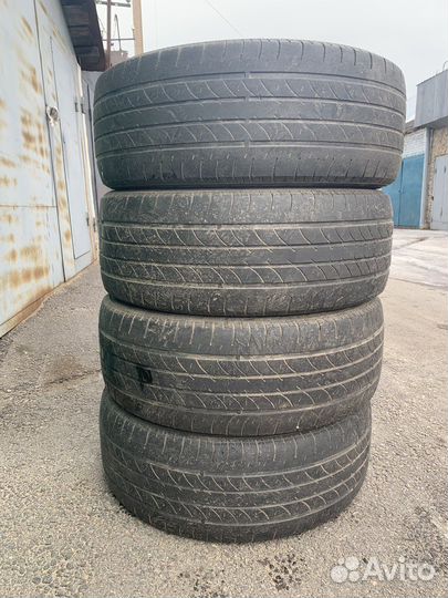 Cooper CS4 Touring 235/55 R18