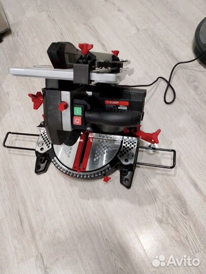 Торцовочная пила новая