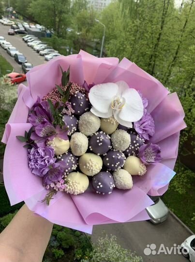 Букет из клубники в шоколаде