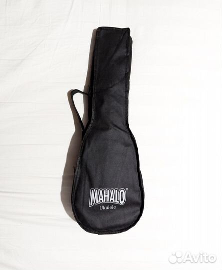 Укулеле сопрано с чехлом