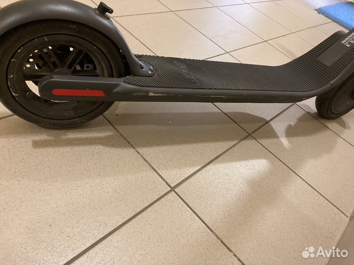 Электросамокатacer ES Series 3 2022 года