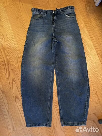 Джинсы bershka balloon. Размер EUR 40, USA 08