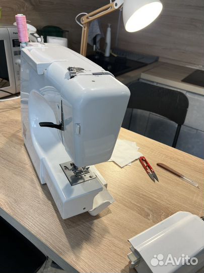 Швейная машина Jaguar