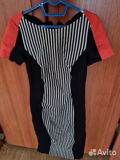 Платье karen millen 42