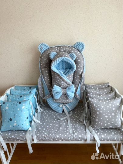 Бортики подушки в кроватку