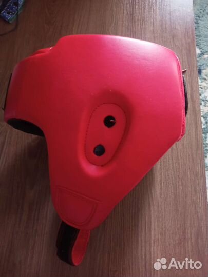 Шлем защитный для единоборств (карате, бокс)