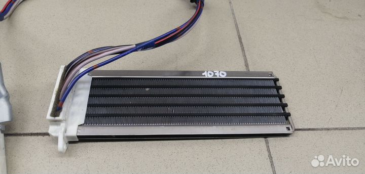 Радиатор отопителя электрический RAV 4 2006-2013